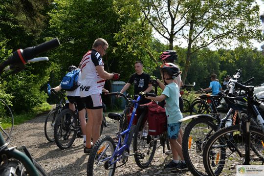 Pow. krasnostawski. Rowerowy Dzień Dziecka w Kraszczadach [GALERIA ZDJĘĆ]