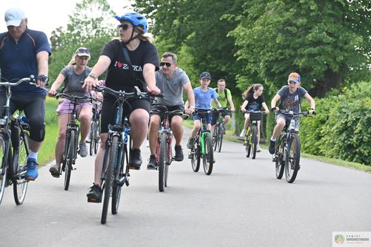 Pow. krasnostawski. Rowerowy Dzień Dziecka w Kraszczadach [GALERIA ZDJĘĆ]