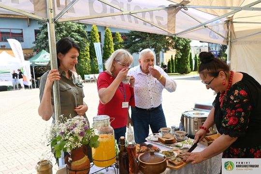 Pow. krasnostawski. Rowerowy Dzień Dziecka w Kraszczadach [GALERIA ZDJĘĆ]