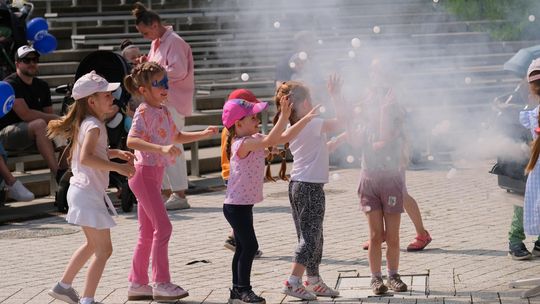 Chełm. Kolorowy Dzień Dziecka w Kumowej Dolinie cz. II [GALERIA ZDJĘĆ]