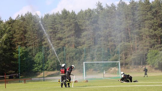 Gminne Zawody Sportowo-Pożarnicze w Leśniowicach [GALERIA ZDJĘĆ]