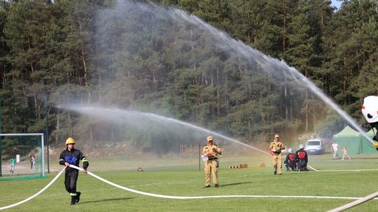 Gminne Zawody Sportowo-Pożarnicze w Leśniowicach [GALERIA ZDJĘĆ]