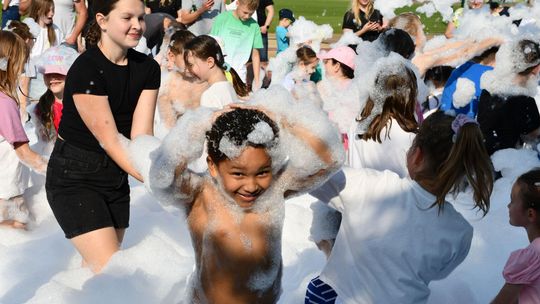 Krasnystaw. Dzień Dziecka z Cersanit - dużo atrakcji i szaleństwo podczas piana party [GALERIA ZDJĘĆ]