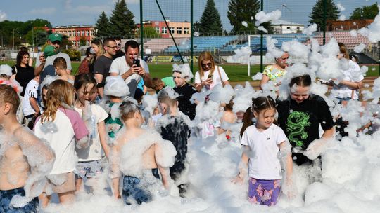 Krasnystaw. Dzień Dziecka z Cersanit - dużo atrakcji i szaleństwo podczas piana party [GALERIA ZDJĘĆ]