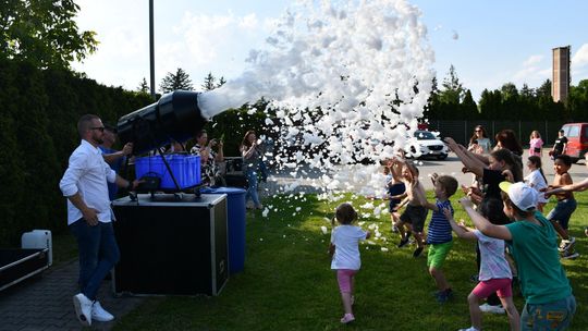 Krasnystaw. Dzień Dziecka z Cersanit - dużo atrakcji i szaleństwo podczas piana party [GALERIA ZDJĘĆ]