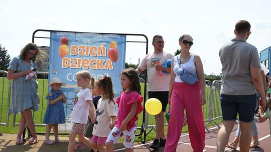 Krasnystaw. Dzień Dziecka z Cersanit - dużo atrakcji i szaleństwo podczas piana party [GALERIA ZDJĘĆ]