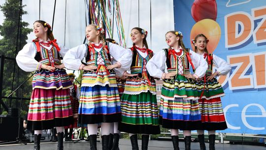 Krasnystaw. Dzień Dziecka z Cersanit - dużo atrakcji i szaleństwo podczas piana party [GALERIA ZDJĘĆ]