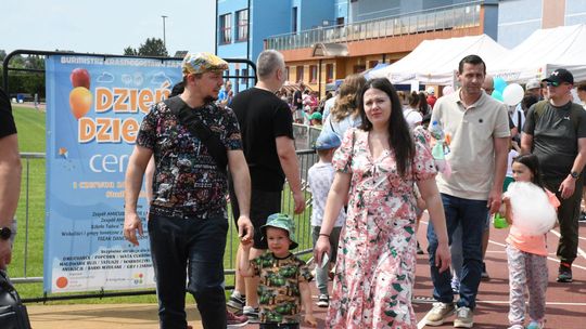 Krasnystaw. Dzień Dziecka z Cersanit - dużo atrakcji i szaleństwo podczas piana party [GALERIA ZDJĘĆ]