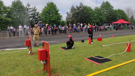 Pow. włodawski. Powiatowe zawody sportowo-pożarnicze młodzieżowych drużyn pożarniczych w Dubecznie [GALERIA ZDJĘĆ]