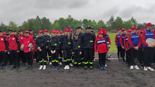 Pow. włodawski. Powiatowe zawody sportowo-pożarnicze młodzieżowych drużyn pożarniczych w Dubecznie [GALERIA ZDJĘĆ]
