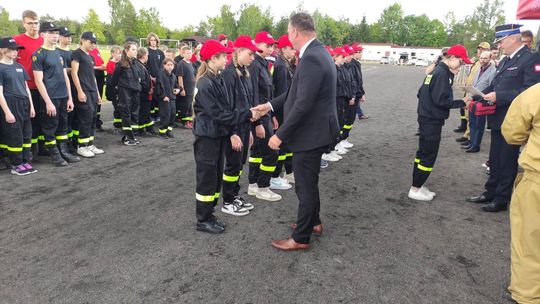 Pow. włodawski. Powiatowe zawody sportowo-pożarnicze młodzieżowych drużyn pożarniczych w Dubecznie [GALERIA ZDJĘĆ]