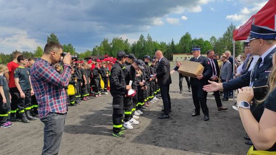 Pow. włodawski. Powiatowe zawody sportowo-pożarnicze młodzieżowych drużyn pożarniczych w Dubecznie [GALERIA ZDJĘĆ]