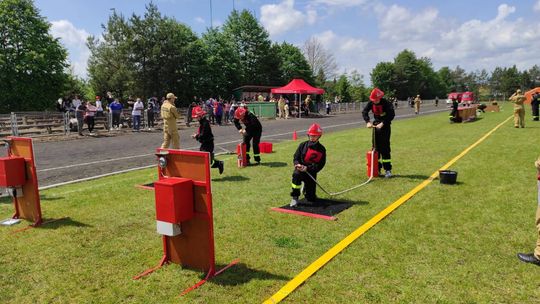 Pow. włodawski. Powiatowe zawody sportowo-pożarnicze młodzieżowych drużyn pożarniczych w Dubecznie [GALERIA ZDJĘĆ]