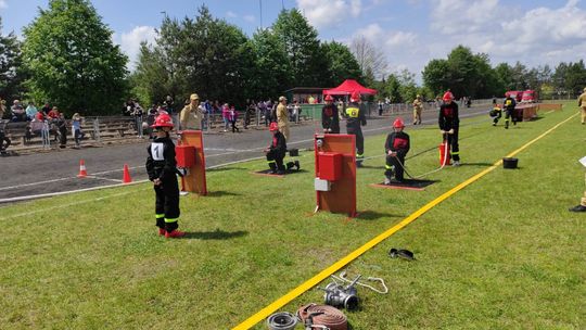 Pow. włodawski. Powiatowe zawody sportowo-pożarnicze młodzieżowych drużyn pożarniczych w Dubecznie [GALERIA ZDJĘĆ]