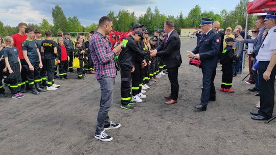 Pow. włodawski. Powiatowe zawody sportowo-pożarnicze młodzieżowych drużyn pożarniczych w Dubecznie [GALERIA ZDJĘĆ]