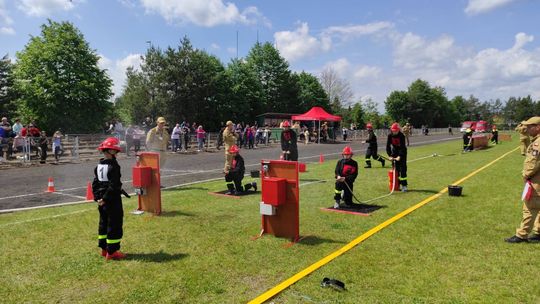 Pow. włodawski. Powiatowe zawody sportowo-pożarnicze młodzieżowych drużyn pożarniczych w Dubecznie [GALERIA ZDJĘĆ]