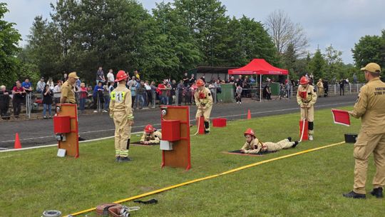 Pow. włodawski. Powiatowe zawody sportowo-pożarnicze młodzieżowych drużyn pożarniczych w Dubecznie [GALERIA ZDJĘĆ]
