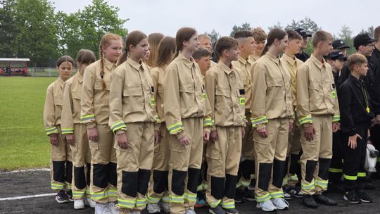 Pow. włodawski. Powiatowe zawody sportowo-pożarnicze młodzieżowych drużyn pożarniczych w Dubecznie [GALERIA ZDJĘĆ]