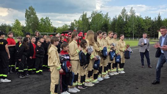 Pow. włodawski. Powiatowe zawody sportowo-pożarnicze młodzieżowych drużyn pożarniczych w Dubecznie [GALERIA ZDJĘĆ]