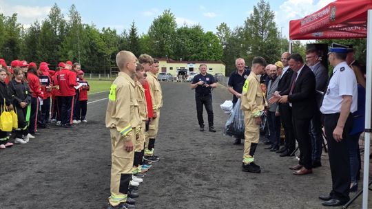 Pow. włodawski. Powiatowe zawody sportowo-pożarnicze młodzieżowych drużyn pożarniczych w Dubecznie [GALERIA ZDJĘĆ]