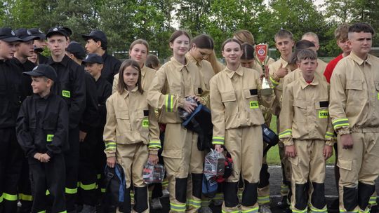 Pow. włodawski. Powiatowe zawody sportowo-pożarnicze młodzieżowych drużyn pożarniczych w Dubecznie [GALERIA ZDJĘĆ]