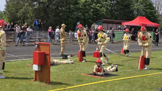 Pow. włodawski. Powiatowe zawody sportowo-pożarnicze młodzieżowych drużyn pożarniczych w Dubecznie [GALERIA ZDJĘĆ]