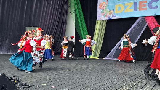 Chełm. Kolorowy Dzień Dziecka w Kumowej Dolinie cz. I [GALERIA ZDJĘĆ]