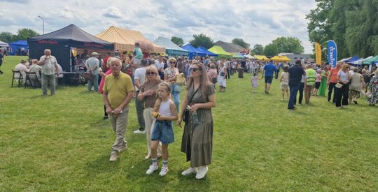 Gmina Chełm. XXVII Nadbużańskie Święto Pszczoły w Okszowie 2025 [GALERIA ZDJĘĆ]