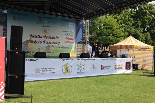 Gmina Chełm. XXVII Nadbużańskie Święto Pszczoły w Okszowie 2025 [GALERIA ZDJĘĆ]