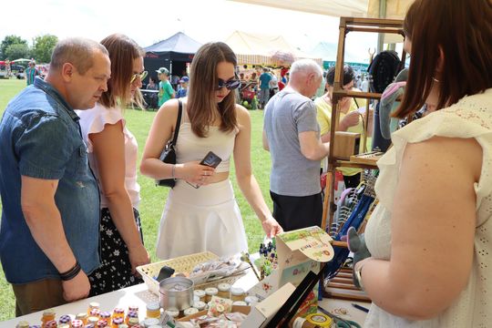 Gmina Chełm. XXVII Nadbużańskie Święto Pszczoły w Okszowie 2025 [GALERIA ZDJĘĆ]