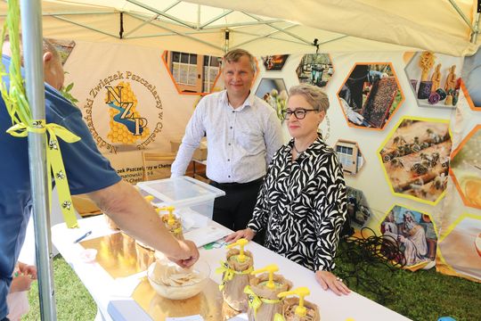 Gmina Chełm. XXVII Nadbużańskie Święto Pszczoły w Okszowie 2025 [GALERIA ZDJĘĆ]