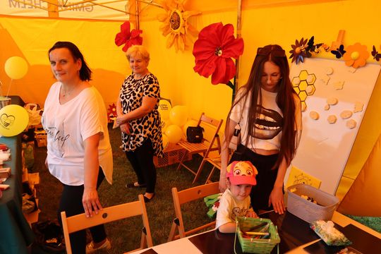 Gmina Chełm. XXVII Nadbużańskie Święto Pszczoły w Okszowie 2025 [GALERIA ZDJĘĆ]