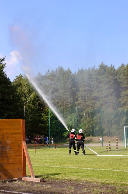 Gminne Zawody Sportowo-Pożarnicze w Leśniowicach [GALERIA ZDJĘĆ]