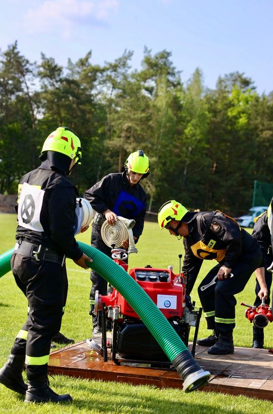 Gminne Zawody Sportowo-Pożarnicze w Leśniowicach [GALERIA ZDJĘĆ]