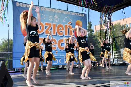 Krasnystaw. Dzień Dziecka z Cersanit - dużo atrakcji i szaleństwo podczas piana party [GALERIA ZDJĘĆ]