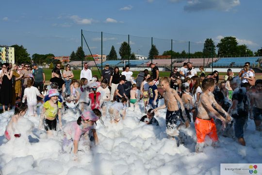 Krasnystaw. Dzień Dziecka z Cersanit - dużo atrakcji i szaleństwo podczas piana party [GALERIA ZDJĘĆ]