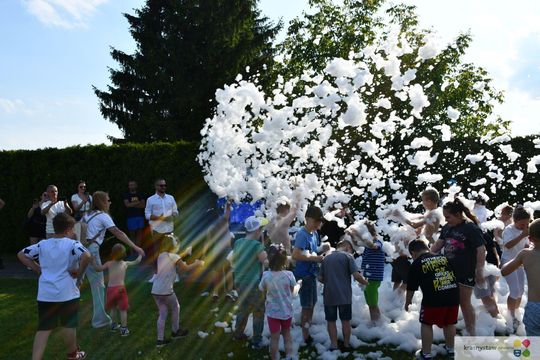 Krasnystaw. Dzień Dziecka z Cersanit - dużo atrakcji i szaleństwo podczas piana party [GALERIA ZDJĘĆ]