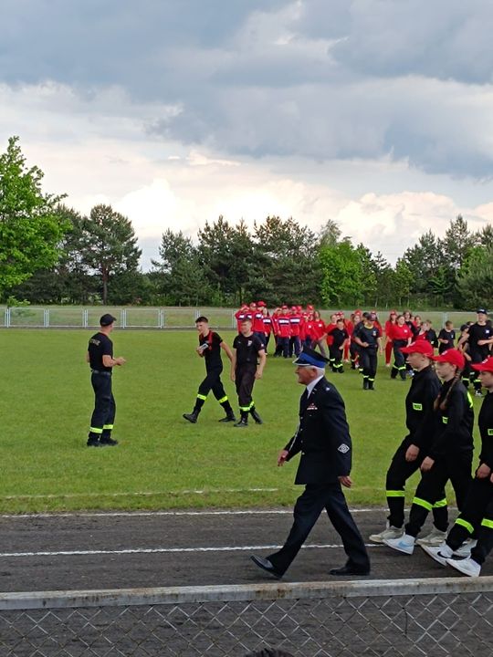 Pow. włodawski. Powiatowe zawody sportowo-pożarnicze młodzieżowych drużyn pożarniczych w Dubecznie [GALERIA ZDJĘĆ]