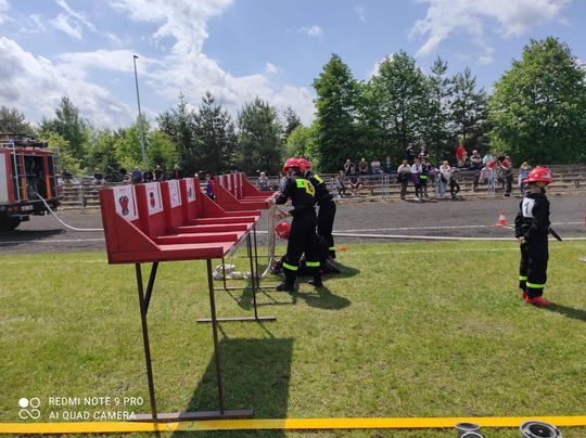Pow. włodawski. Powiatowe zawody sportowo-pożarnicze młodzieżowych drużyn pożarniczych w Dubecznie [GALERIA ZDJĘĆ]