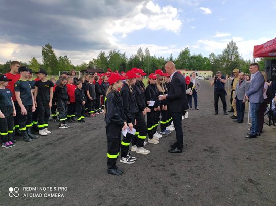 Pow. włodawski. Powiatowe zawody sportowo-pożarnicze młodzieżowych drużyn pożarniczych w Dubecznie [GALERIA ZDJĘĆ]