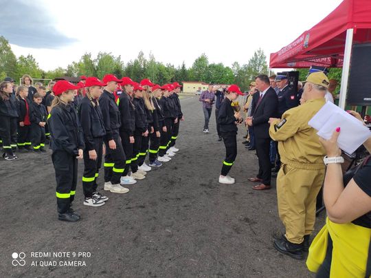 Pow. włodawski. Powiatowe zawody sportowo-pożarnicze młodzieżowych drużyn pożarniczych w Dubecznie [GALERIA ZDJĘĆ]