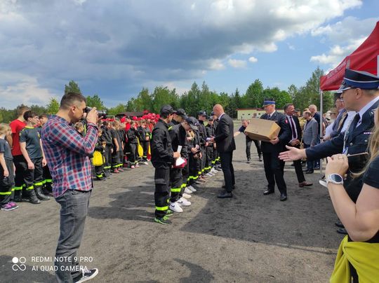Pow. włodawski. Powiatowe zawody sportowo-pożarnicze młodzieżowych drużyn pożarniczych w Dubecznie [GALERIA ZDJĘĆ]