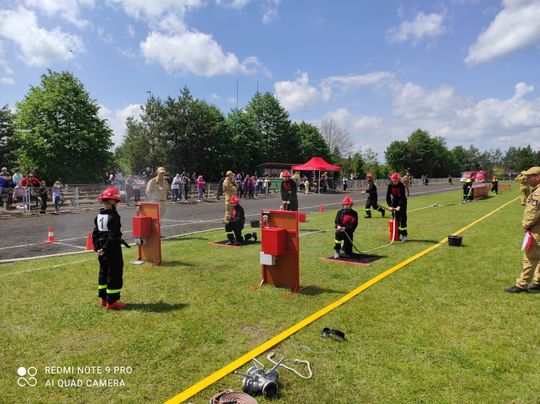 Pow. włodawski. Powiatowe zawody sportowo-pożarnicze młodzieżowych drużyn pożarniczych w Dubecznie [GALERIA ZDJĘĆ]