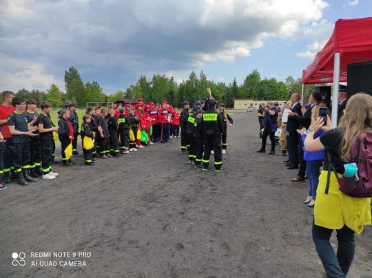 Pow. włodawski. Powiatowe zawody sportowo-pożarnicze młodzieżowych drużyn pożarniczych w Dubecznie [GALERIA ZDJĘĆ]