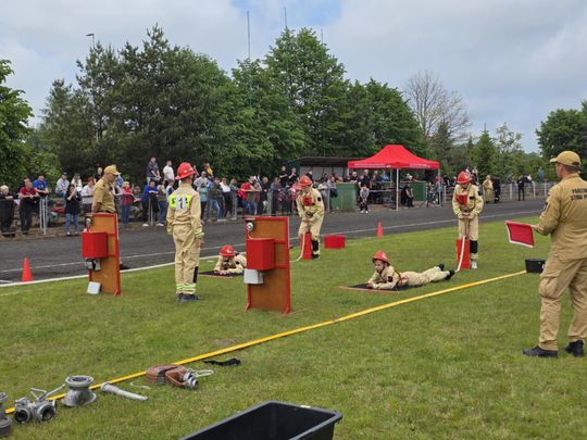 Pow. włodawski. Powiatowe zawody sportowo-pożarnicze młodzieżowych drużyn pożarniczych w Dubecznie [GALERIA ZDJĘĆ]