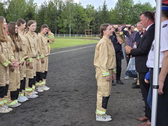 Pow. włodawski. Powiatowe zawody sportowo-pożarnicze młodzieżowych drużyn pożarniczych w Dubecznie [GALERIA ZDJĘĆ]