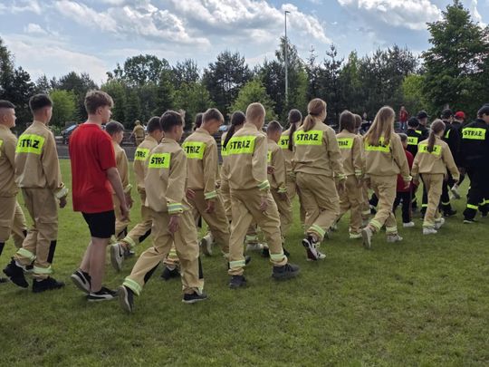 Pow. włodawski. Powiatowe zawody sportowo-pożarnicze młodzieżowych drużyn pożarniczych w Dubecznie [GALERIA ZDJĘĆ]