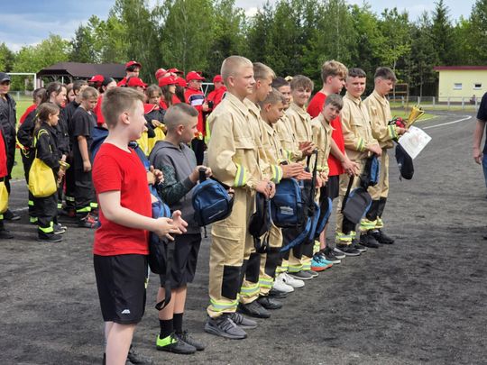 Pow. włodawski. Powiatowe zawody sportowo-pożarnicze młodzieżowych drużyn pożarniczych w Dubecznie [GALERIA ZDJĘĆ]
