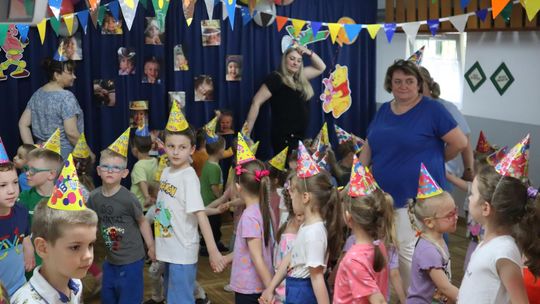 Chełm. Radosny Dzień Dziecka w Przedszkolu Miejskim nr 15 [GALERIA ZDJĘĆ]
