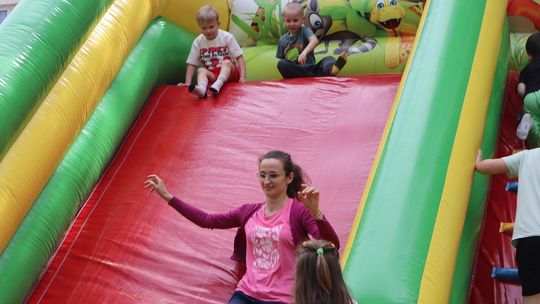 Chełm. Radosny Dzień Dziecka w Przedszkolu Miejskim nr 15 [GALERIA ZDJĘĆ]